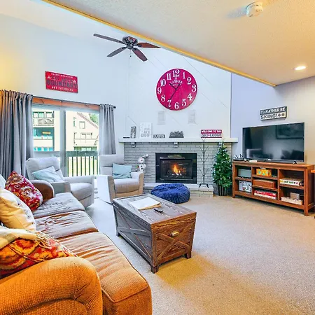 Walk To Mt Snow Cozy West Dover Condo